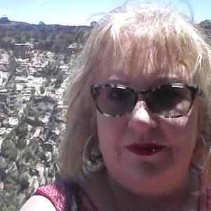 Meet your Posher, Cindy